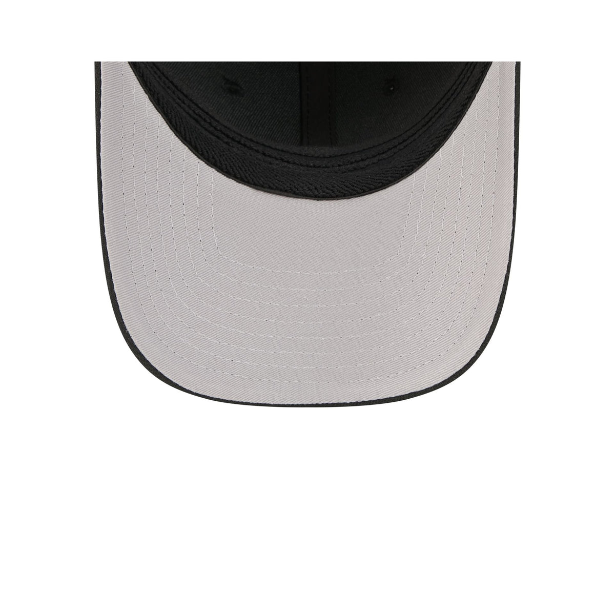 Kansas City Chiefs Poly Black & White 39THIRTY M-Crown Stretch Fit Hat