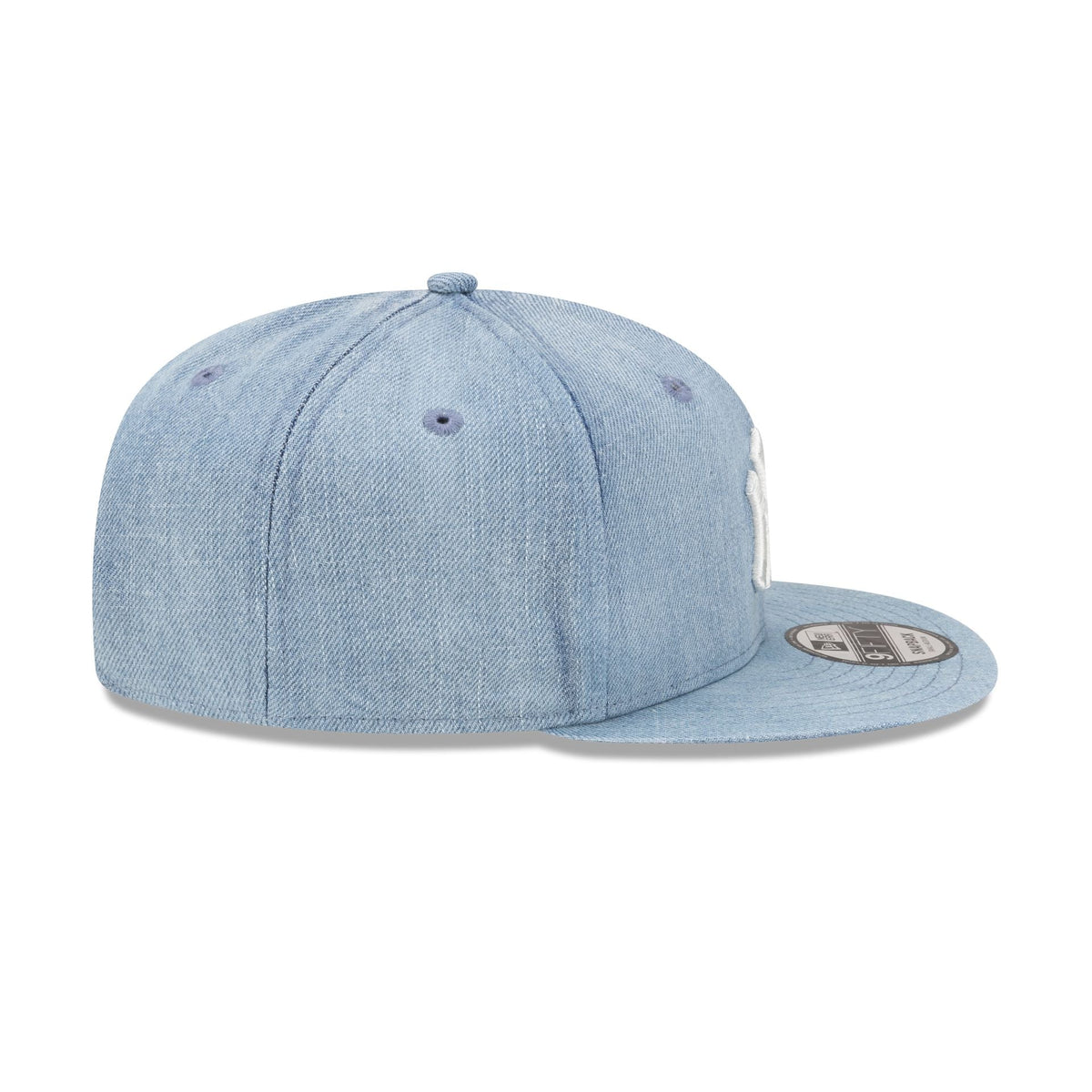 New York Yankees Washed Denim 9FIFTY Snapback Hat