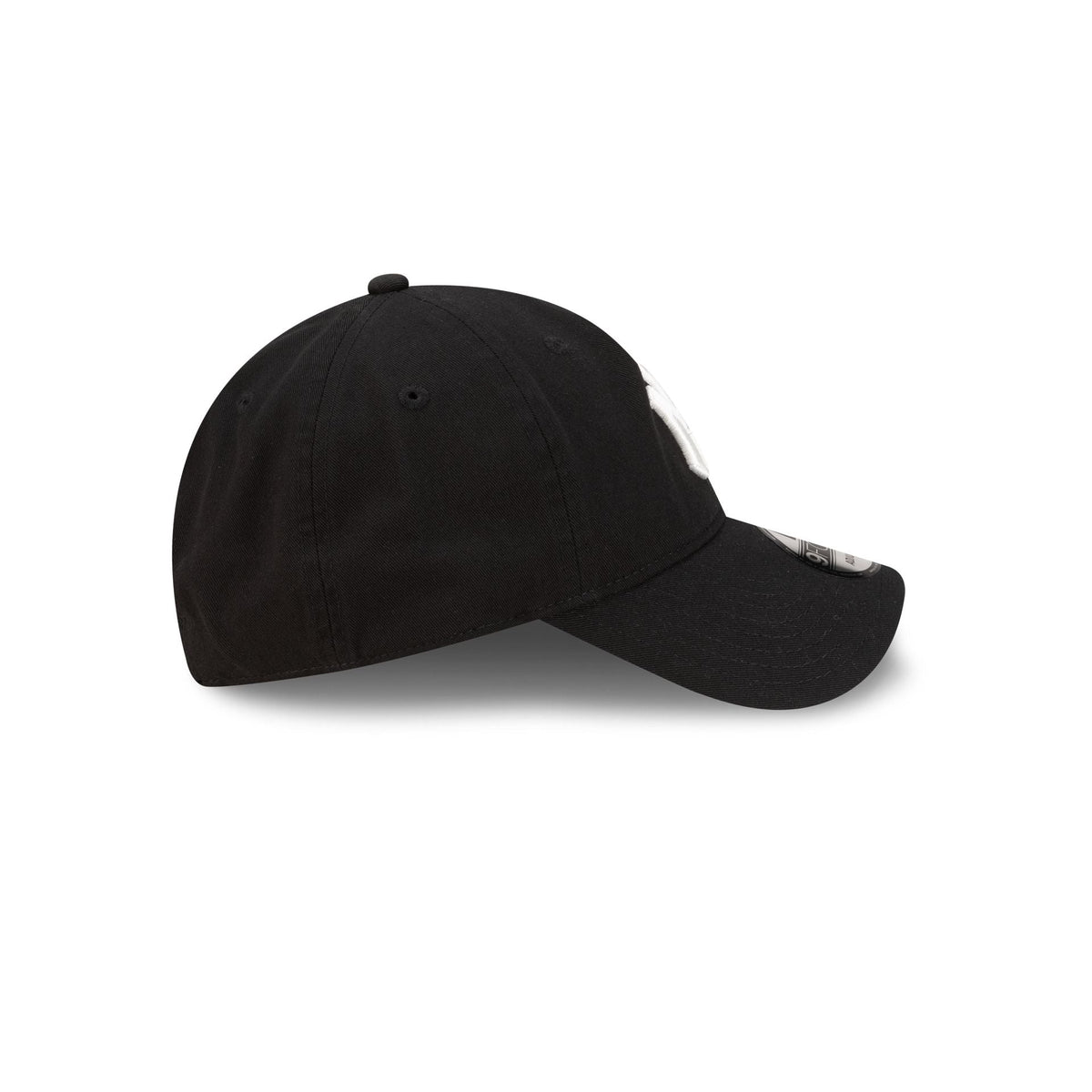 New York Yankees Black 9FORTY Adjustable Hat