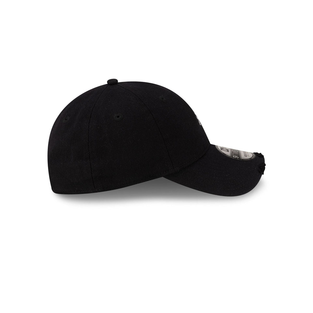 New York Yankees Distressed Twill 9TWENTY Adjustable Hat
