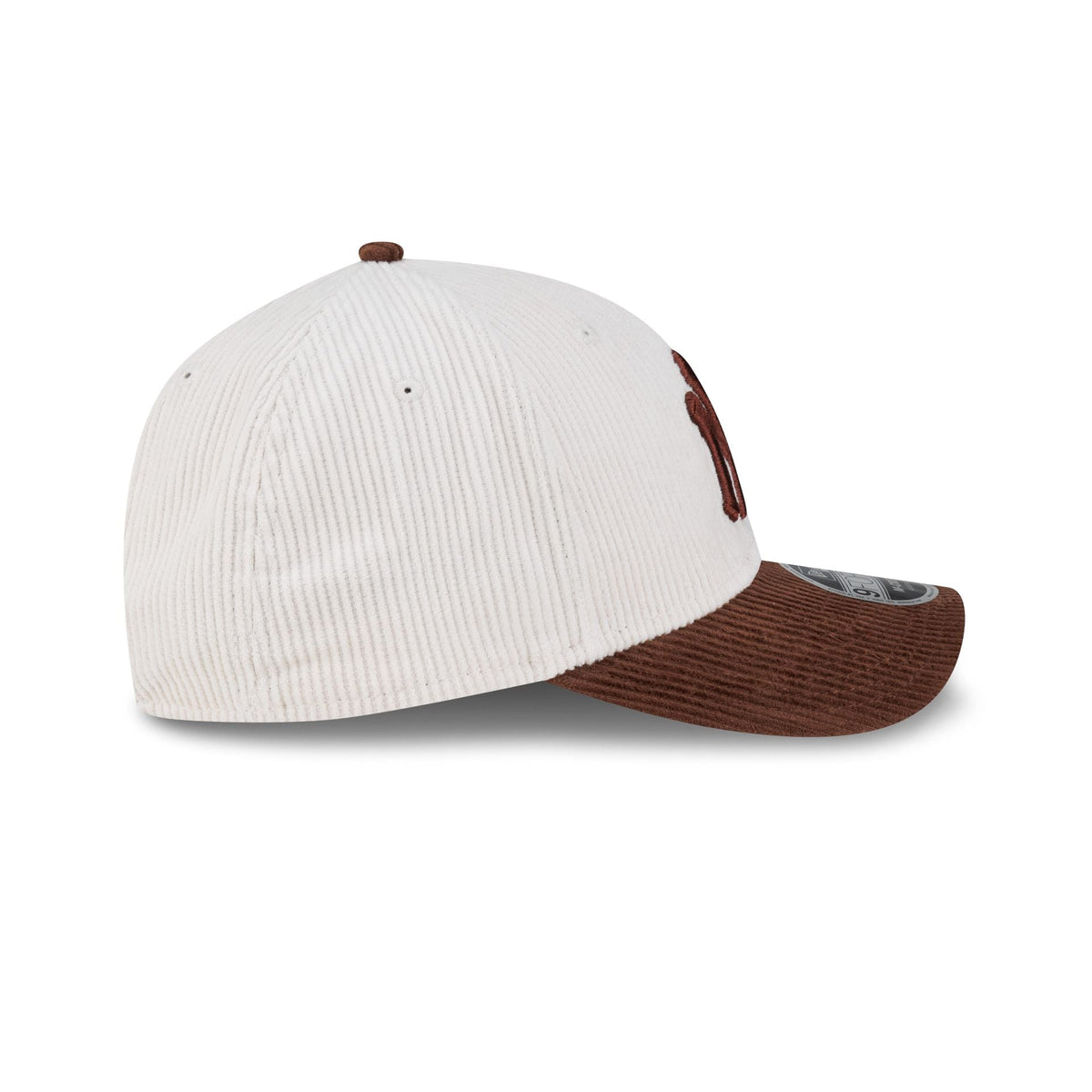 New York Yankees Stone Brown Corduroy 9FORTY M-Crown Adjustable Hat