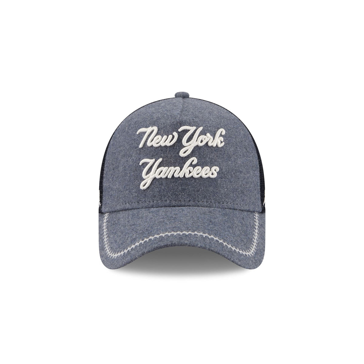 New York Yankees Navy Brushed Chambray 9FORTY A-Frame Trucker Hat