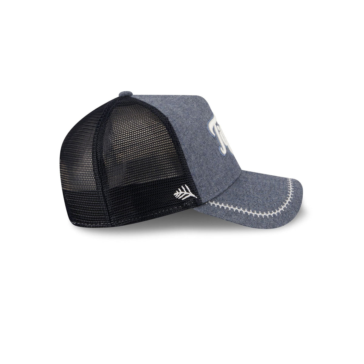 Detroit Tigers Navy Brushed Chambray 9FORTY A-Frame Trucker Hat
